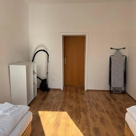 Apartment Unglaubliches Angebot-duisburg 4 *